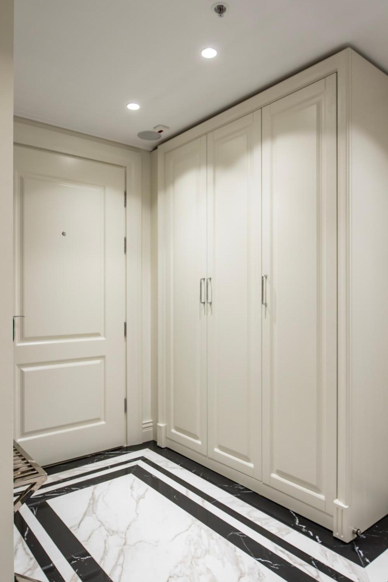 Xheko Imperial Luxury Hotel & Spa Tirana Kültér fotó A wardrobe
