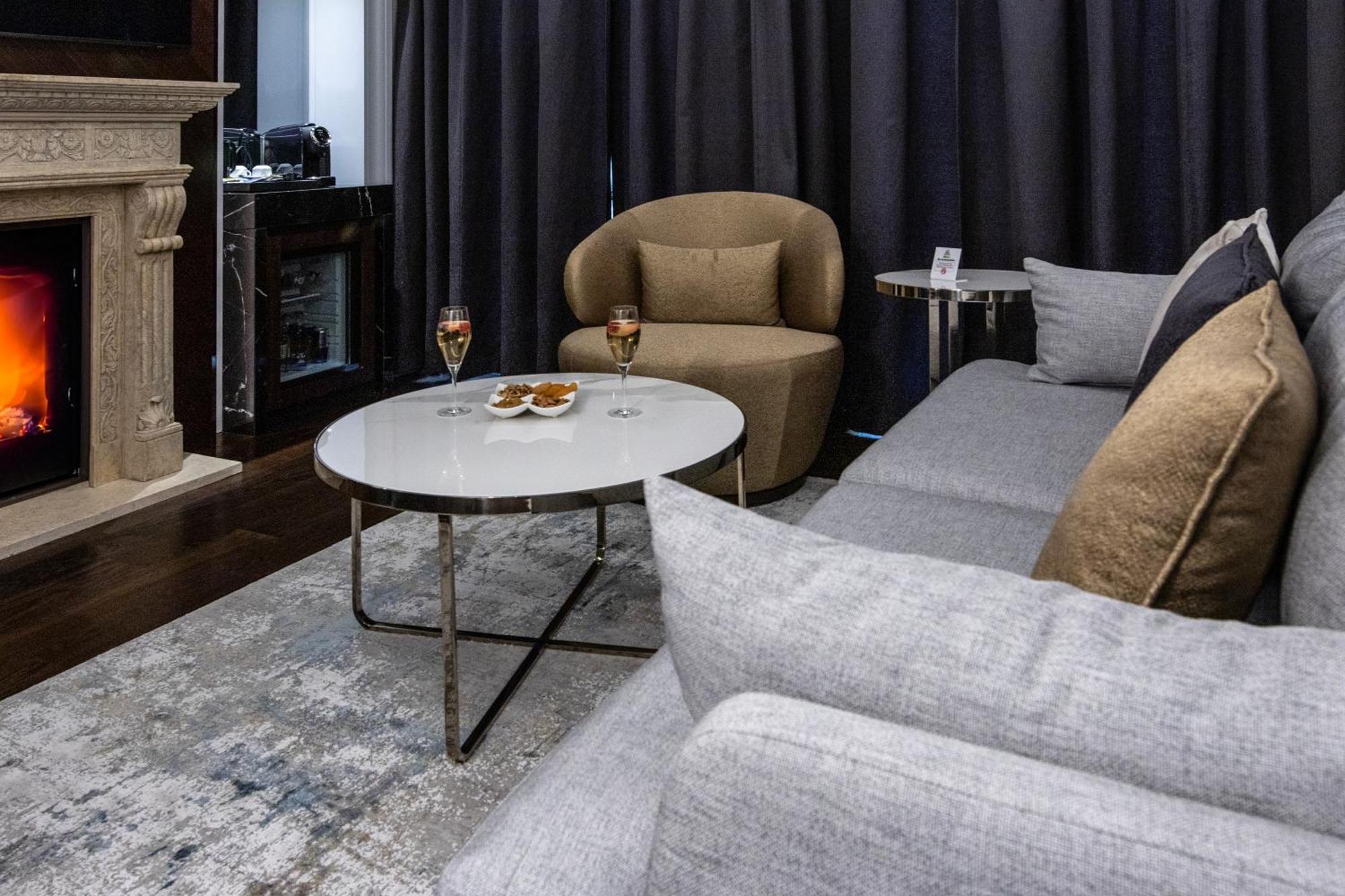 Xheko Imperial Luxury Hotel & Spa Tirana Kültér fotó A 3D rendering of a living room
