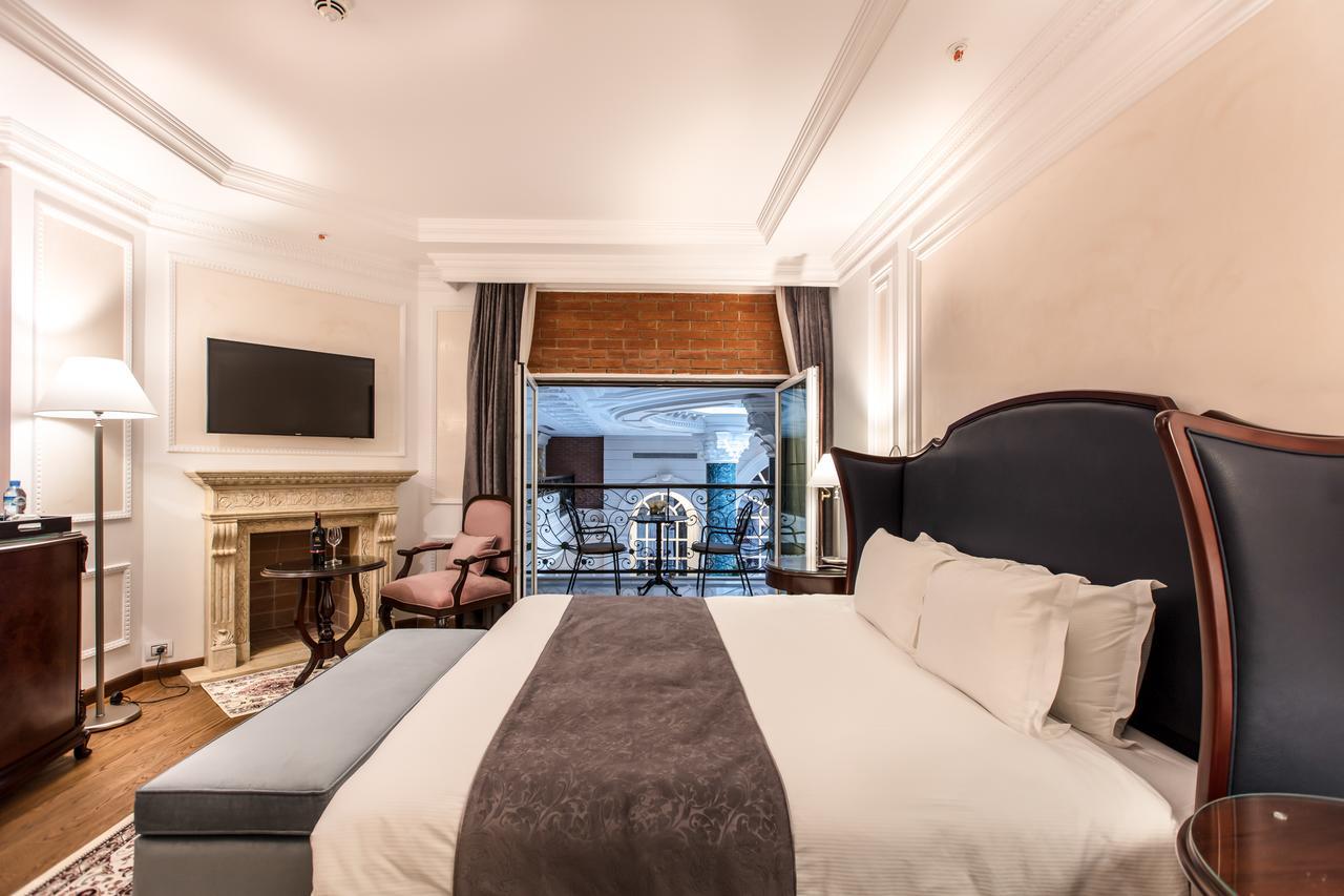 Xheko Imperial Luxury Hotel & Spa Tirana Kültér fotó Deluxe Room